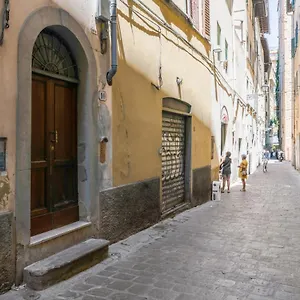  Apartamento Palazzo Pitti & Ponte Vecchio Cozy Flat Italia