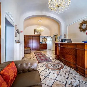 Minerva Hotel Piza