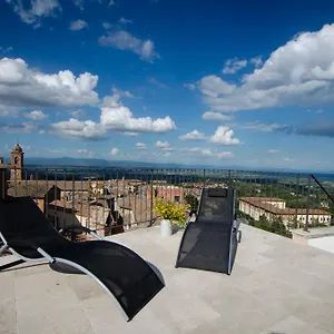  Apartment Dimora Dell'erbe Italy