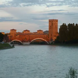 Appartamento Casa Archi - Vista Sul Fiume 